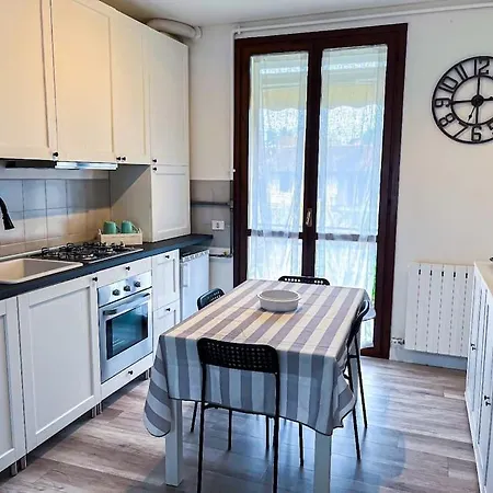 Appartamento Monvalle Home * Monvalle